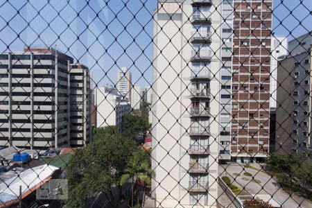 Apartamento à venda com 255m², 3 quartos e 2 vagas Apartamento à venda com 255m², 3 quartos e 2 vagasVista