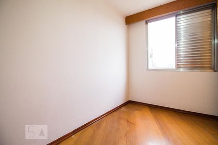 Quarto 01 de apartamento para alugar com 2 quartos, 70m² em Mooca, São Paulo