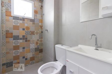 Banheiro de apartamento para alugar com 1 quarto, 42m² em Sítio do Morro, São Paulo