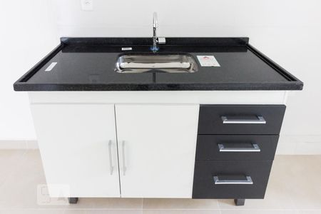 Cozinha de apartamento para alugar com 1 quarto, 42m² em Sítio do Morro, São Paulo