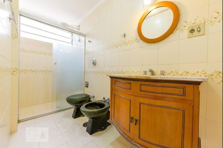 Banheiro de apartamento para alugar com 2 quartos, 67m² em Vila Madalena, São Paulo
