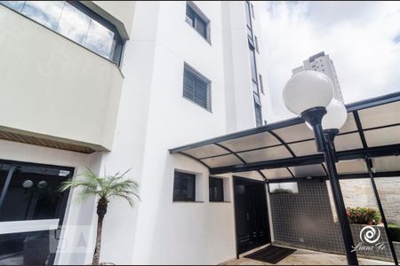 Apartamento à venda com 162m², 3 quartos e 2 vagas Apartamento à venda com 162m², 3 quartos e 2 vagasÁrea Comum