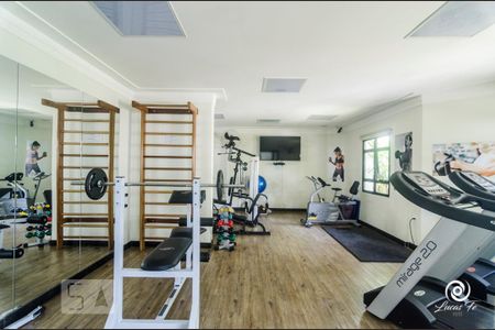 Apartamento à venda com 162m², 3 quartos e 2 vagas Apartamento à venda com 162m², 3 quartos e 2 vagasÁrea Comum - Academia