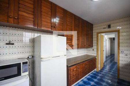 Apartamento à venda com 211m², 2 quartos e 2 vagasCozinha