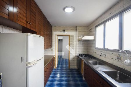 Apartamento à venda com 211m², 2 quartos e 2 vagasCozinha