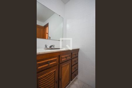 Apartamento à venda com 211m², 2 quartos e 2 vagasBanheiro