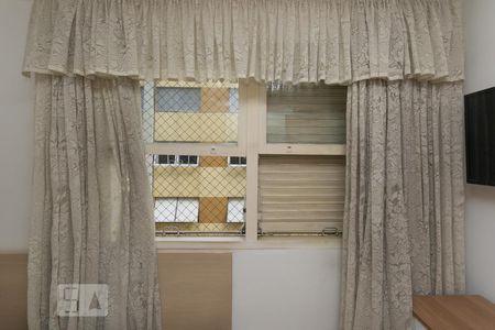 Apartamento para alugar com 65m², 2 quartos e 1 vagaJanela do quarto 2