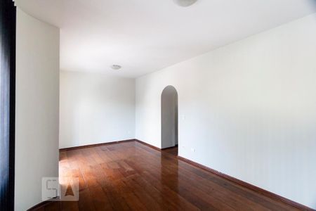 Sala de apartamento para alugar com 2 quartos, 75m² em Jardim Brasil (zona Sul), São Paulo