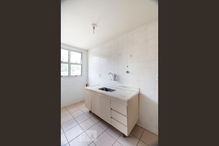 Cozinha de apartamento para alugar com 2 quartos, 75m² em Jardim Brasil (zona Sul), São Paulo