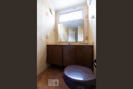 Banheiro social de apartamento para alugar com 2 quartos, 75m² em Jardim Brasil (zona Sul), São Paulo