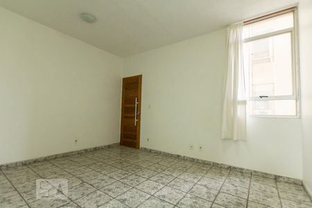 Sala de apartamento para alugar com 2 quartos, 59m² em Jardim Santa Teresa, Jundiaí
