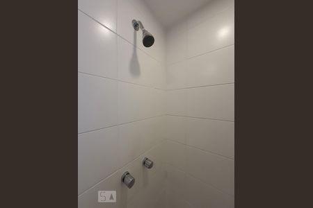Detalhe do banheiro  de apartamento à venda com 2 quartos, 50m² em Liberdade, São Paulo