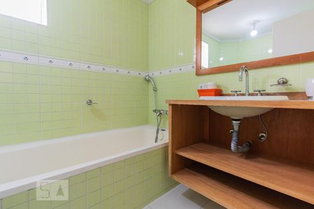 Banheiro de apartamento para alugar com 2 quartos, 90m² em Brooklin Paulista, São Paulo