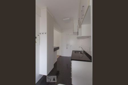 Apartamento à venda com 83m², 2 quartos e 2 vagasCozinha
