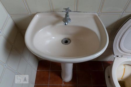 Detalhe do banheiro de kitnet/studio para alugar com 1 quarto, 40m² em Vila Mariana, São Paulo