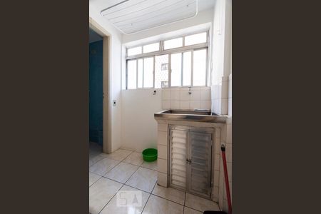 Apartamento à venda com 70m², 2 quartos e 1 vagaÁrea de serviço