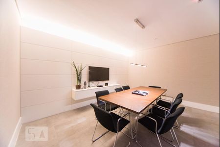 Studio à venda com 45m², 1 quarto e 1 vagaSala de Reuniões