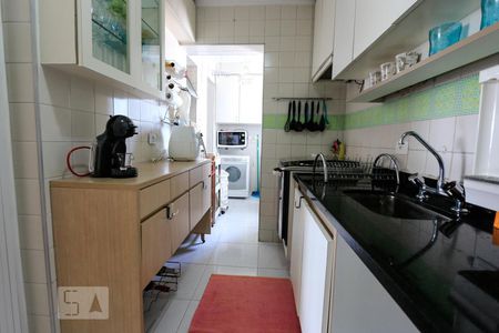 Apartamento para alugar com 88m², 3 quartos e 2 vagasCozinha