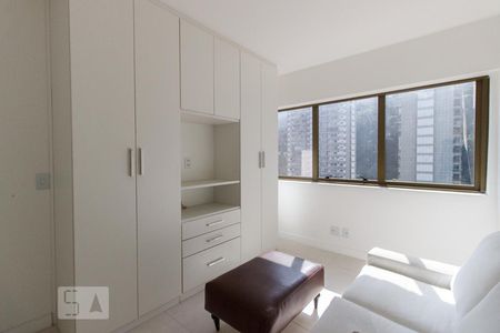 Apartamento à venda com 70m², 2 quartos e 1 vaga Apartamento à venda com 70m², 2 quartos e 1 vagaQuarto