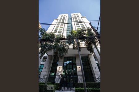 Apartamento à venda com 42m², 1 quarto e 1 vagaFachada