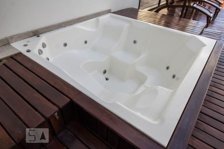 Apartamento à venda com 42m², 1 quarto e 1 vagaHidromassagem 