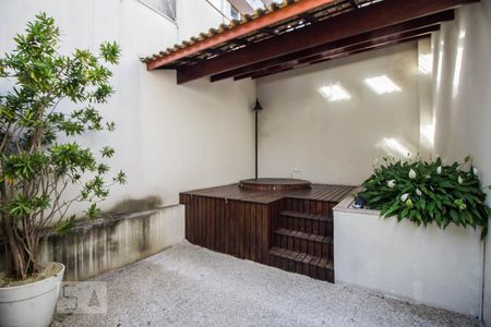 Apartamento à venda com 42m², 1 quarto e 1 vagaOfurô 