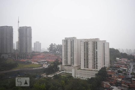 Vista de apartamento para alugar com 4 quartos, 165m² em Vila Suzana, São Paulo