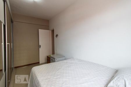 Apartamento para alugar com 85m², 3 quartos e 2 vagas Apartamento para alugar com 85m², 3 quartos e 2 vagasSuíte