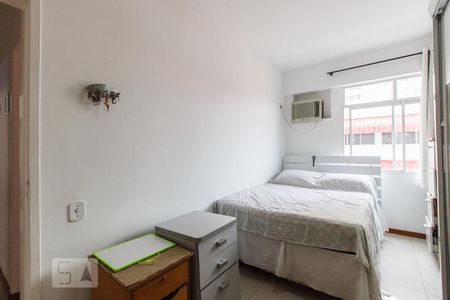 Apartamento para alugar com 85m², 3 quartos e 2 vagas Apartamento para alugar com 85m², 3 quartos e 2 vagasSuíte