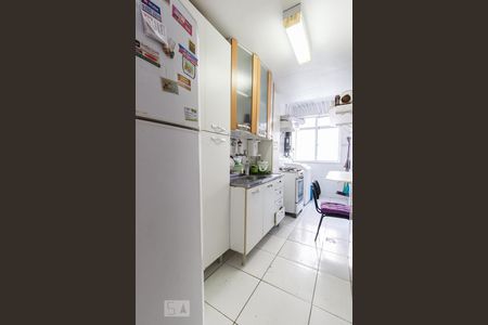 Apartamento para alugar com 85m², 3 quartos e 2 vagas Apartamento para alugar com 85m², 3 quartos e 2 vagasCozinha