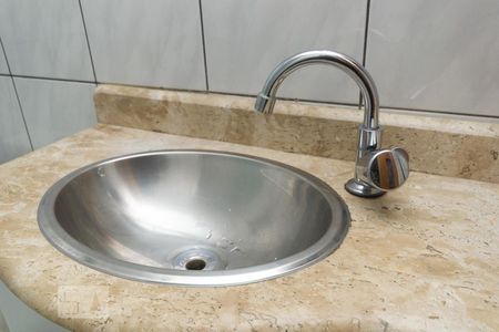 Apartamento à venda com 50m², 1 quarto e 1 vaga Apartamento à venda com 50m², 1 quarto e 1 vagaDetalhe do banheiro