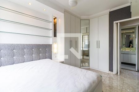 Apartamento à venda com 120m², 3 quartos e 1 vaga Apartamento à venda com 120m², 3 quartos e 1 vagaSuíte
