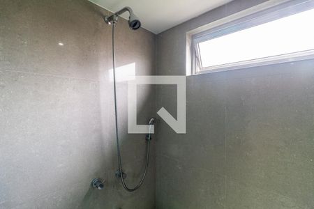 Apartamento à venda com 120m², 3 quartos e 1 vaga Apartamento à venda com 120m², 3 quartos e 1 vagaBanheiro da Suíte