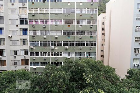 Vista Quarto 1. de apartamento para alugar com 3 quartos, 177m² em Copacabana, Rio de Janeiro