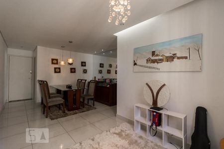 Sala de apartamento para alugar com 3 quartos, 65m² em Planalto, Belo Horizonte