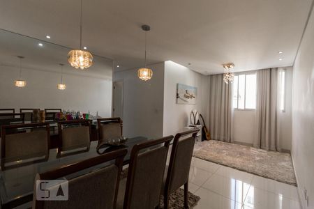 Sala de apartamento para alugar com 3 quartos, 65m² em Planalto, Belo Horizonte
