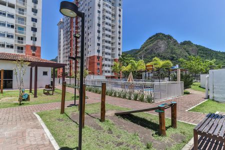 Apartamento à venda com 47m², 2 quartos e sem vagaÁrea Comum - Playground