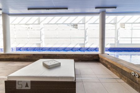 Studio à venda com 33m², 1 quarto e 1 vagaPiscina