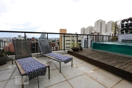 Apartamento à venda com 140m², 1 quarto e 2 vagasPiscina privativa