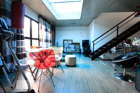 Sala de apartamento à venda com 1 quarto, 140m² em Vila Suzana, São Paulo