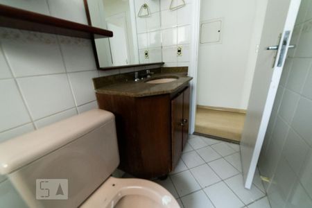 Apartamento à venda com 156m², 3 quartos e 2 vagasBanheiro