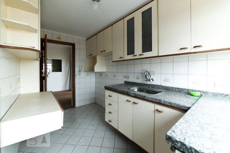 Apartamento à venda com 156m², 3 quartos e 2 vagasCozinha