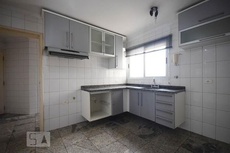 Apartamento à venda com 109m², 3 quartos e 3 vagasCozinha
