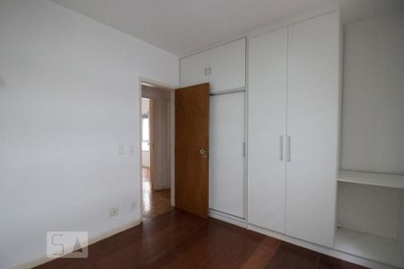 Apartamento à venda com 120m², 3 quartos e 2 vagas Apartamento à venda com 120m², 3 quartos e 2 vagasQuarto 2