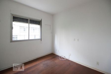 Apartamento à venda com 120m², 3 quartos e 2 vagas Apartamento à venda com 120m², 3 quartos e 2 vagasQuarto 2
