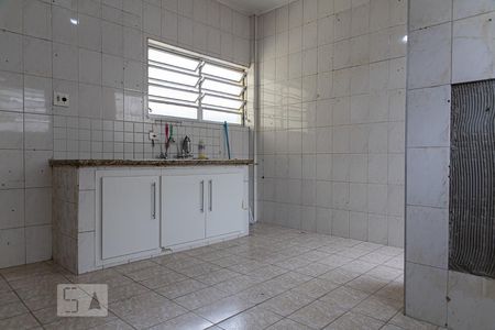 Apartamento à venda com 116m², 3 quartos e sem vagaCozinha
