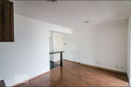 Sala de apartamento à venda com 3 quartos, 70m² em Vila Carrão, São Paulo