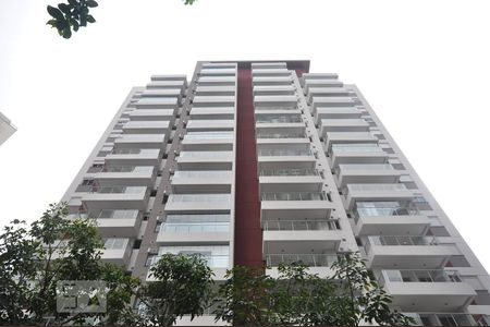 Apartamento à venda com 47m², 1 quarto e 1 vagaFachada