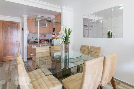 Sala de apartamento à venda com 2 quartos, 85m² em Vila Gilda, Santo André