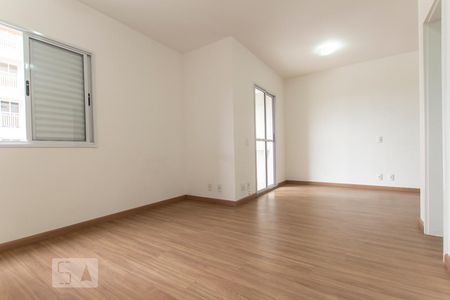 Sala de apartamento para alugar com 2 quartos, 61m² em Parque União, Jundiaí
